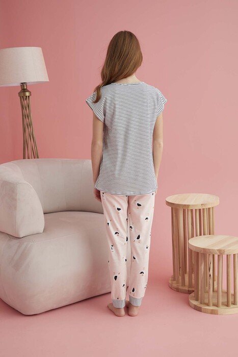 ZEYZEY - 8403G Kız Çocuk Nakışlı Pijama Takım 