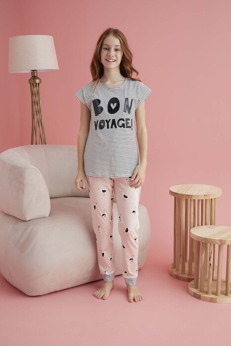 ZEYZEY - 8403 Kız Çocuk Nakışlı Pijama Takım