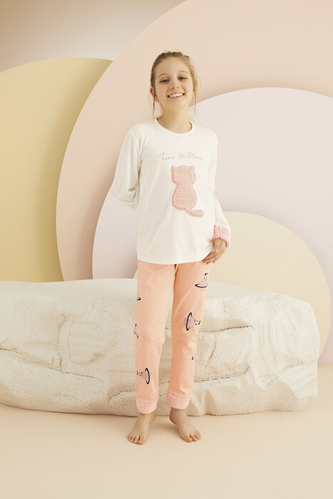 ZEYZEY - 8462 Kız Çocuk Nakışlı Pijama Takım