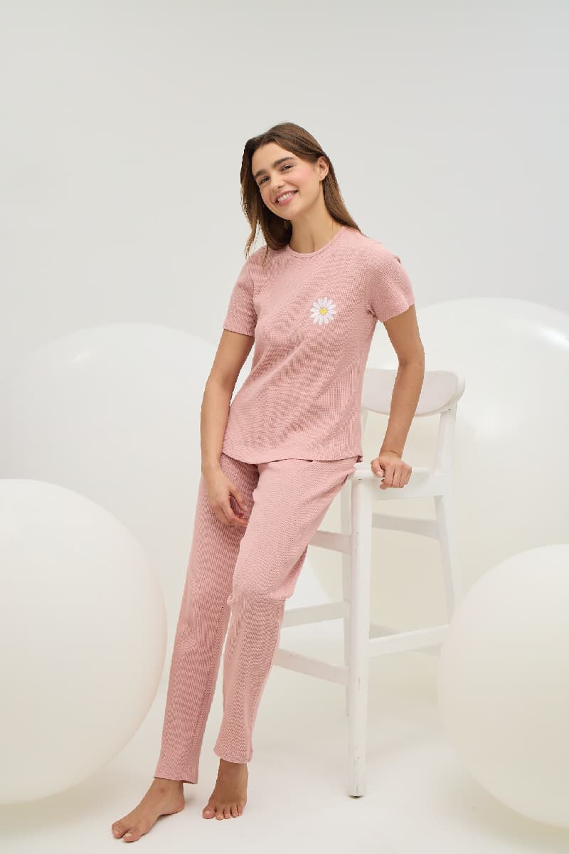 16790 Kadın Nakışlı Pijama Takım
