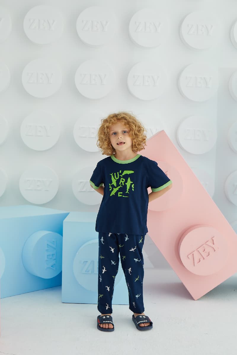 8664 Erkek Çocuk Baskılı Pijama Takım