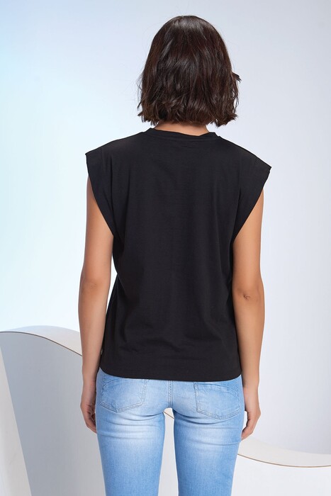 SEVİM - 12400-1 Kadın Bisiklet Yaka Kolsuz T-Shirt (1)